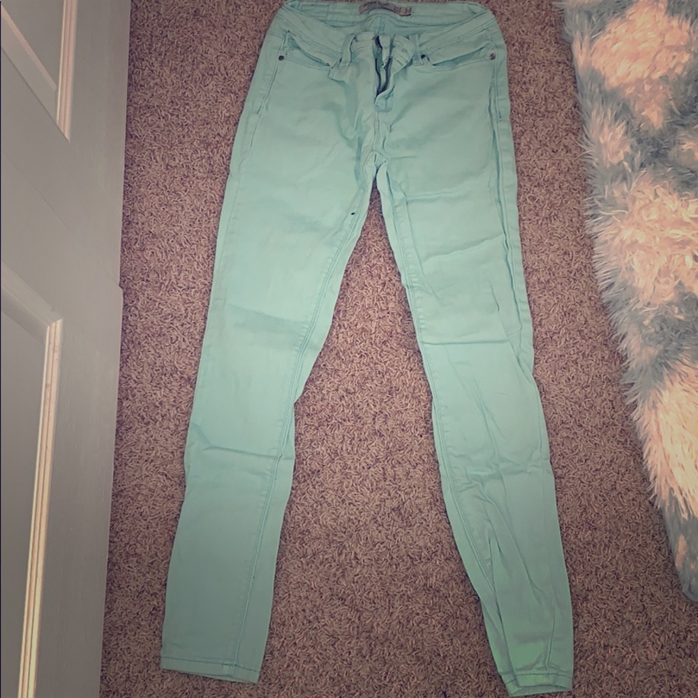 Denim Blvd. Jeans